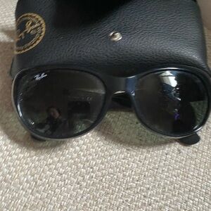 Ray-Ban Black Sunglasses